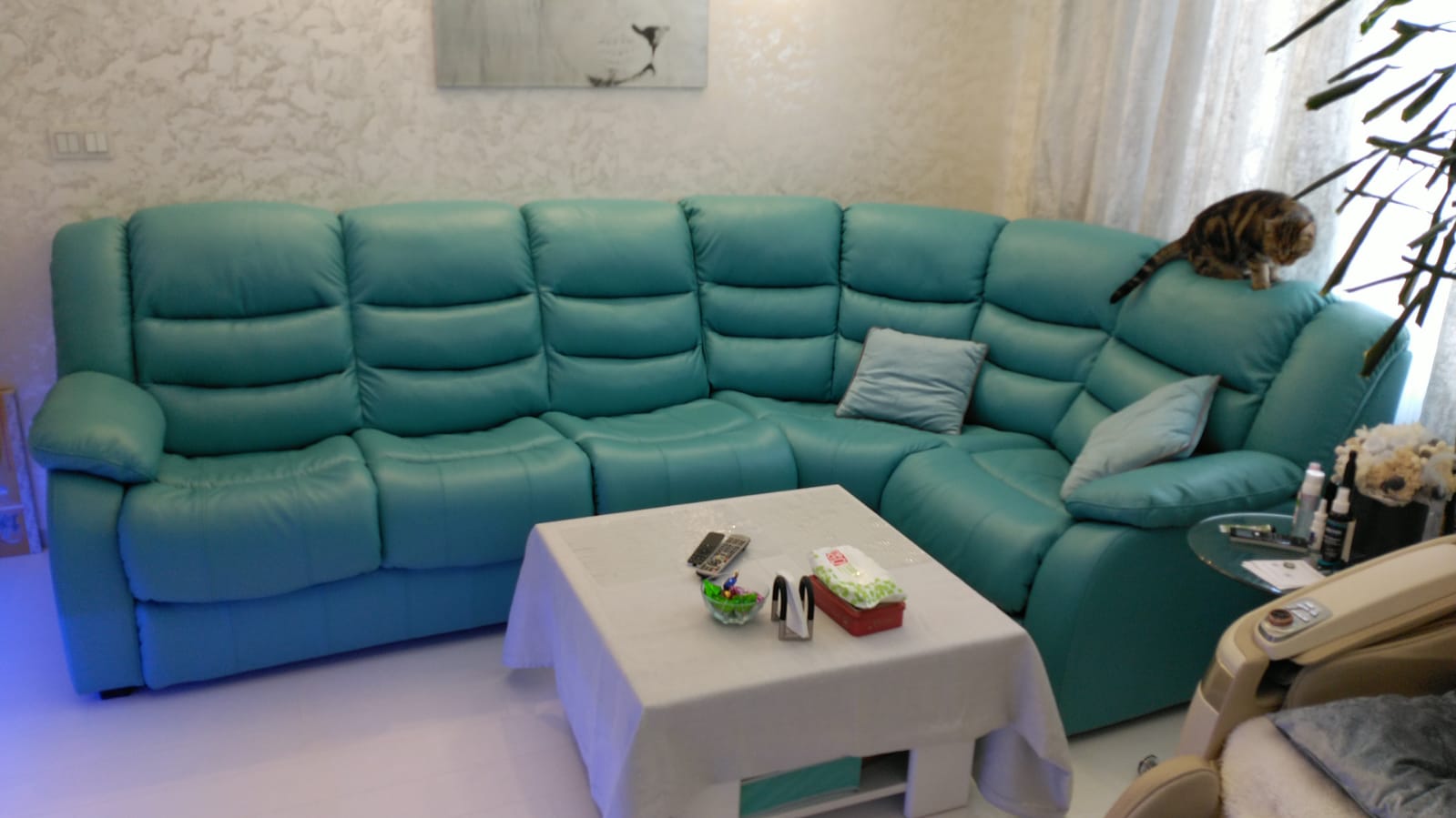 Перетяжка дивана на дому. Бодайбо